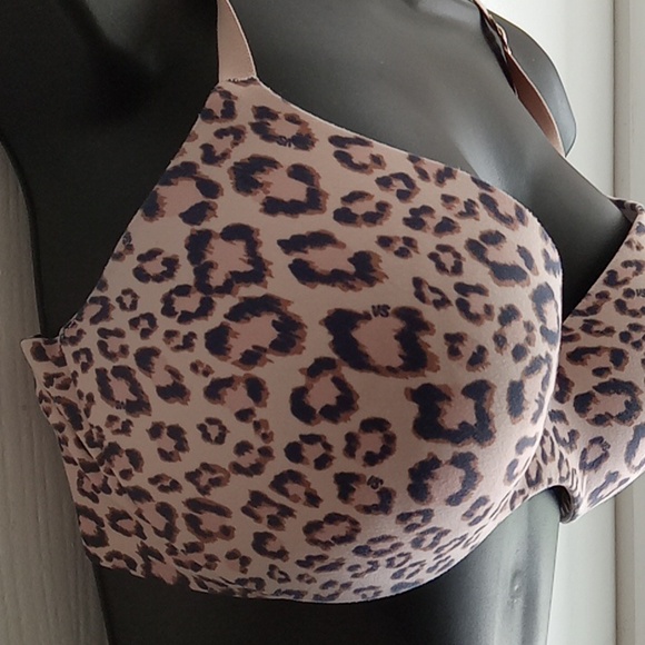 Victoria's Secret | Incredible Animal  Print Bra - Picture 4 of 7